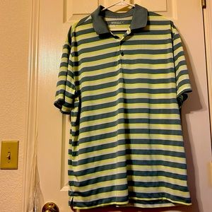 Nike men’s xl golf tour performance polo shirt.